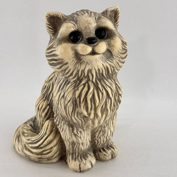 Vintage 1970's Money In the Bank Plastic Cheeky Cat Coin Bank White Gray - Picture 1 of 9